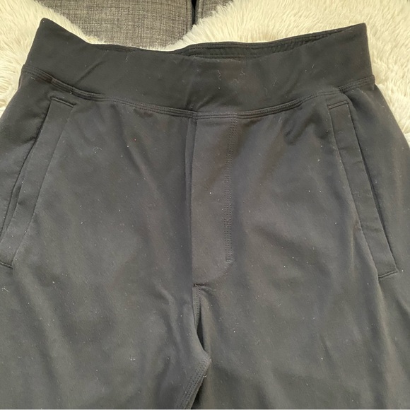 LULULEMON MENS ATHLETIC SHORTS - Picture 3 of 8